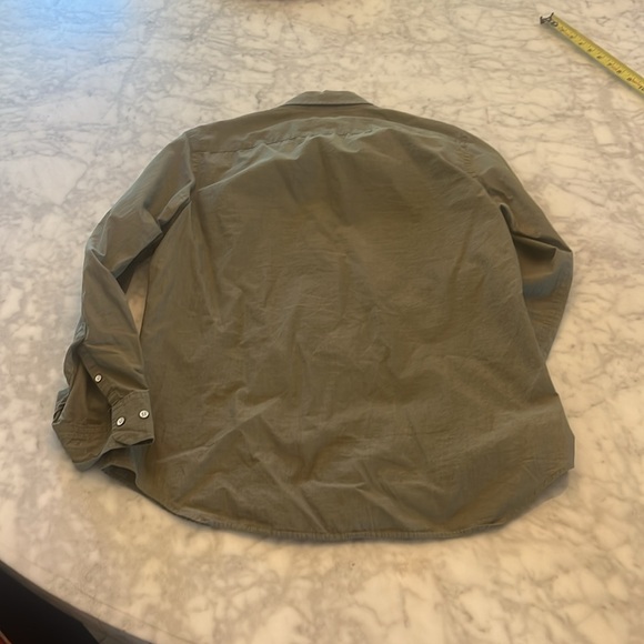 Awesome gently used banana republic button down - Picture 7 of 7